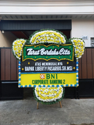 Papan Bunga Duka di Nyarumkop